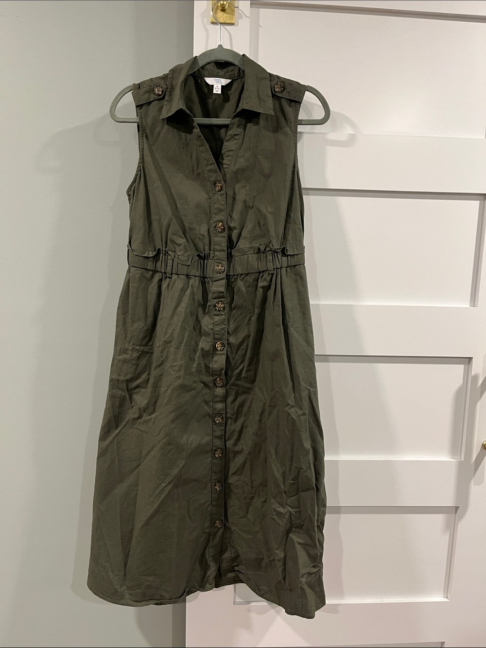 Time and Tru Olive Green Sleeveless Shirt Dress
